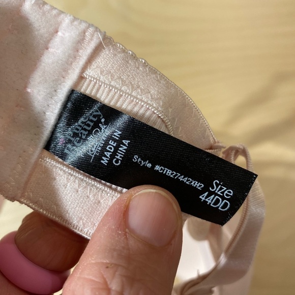 Pure Beauty Wire Bra 44DD (1X) - Picture 7 of 8